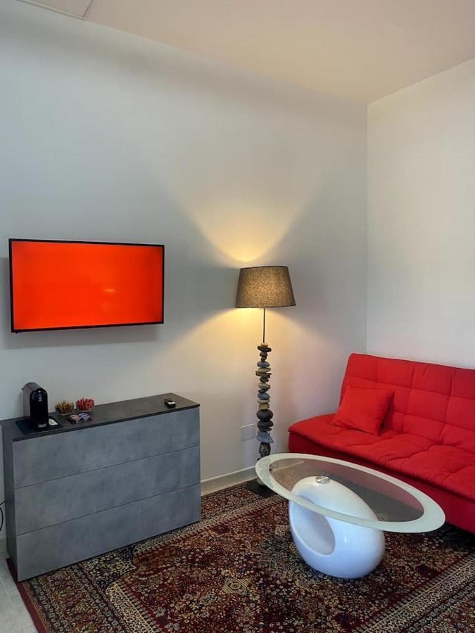 Mini Red Hub - Design Apartment Sant'Agapito ภายนอก รูปภาพ